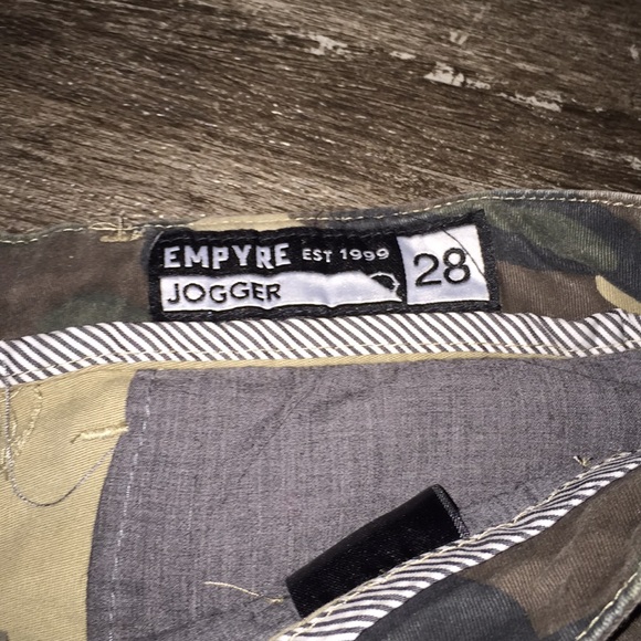 Army Colored Joggers - Picture 4 of 8